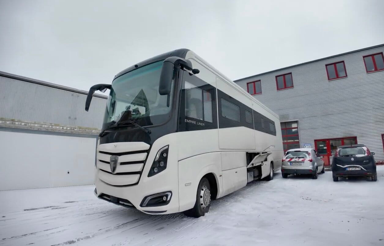 Morelo Empire Liner (SCHEER nano im Staufach)