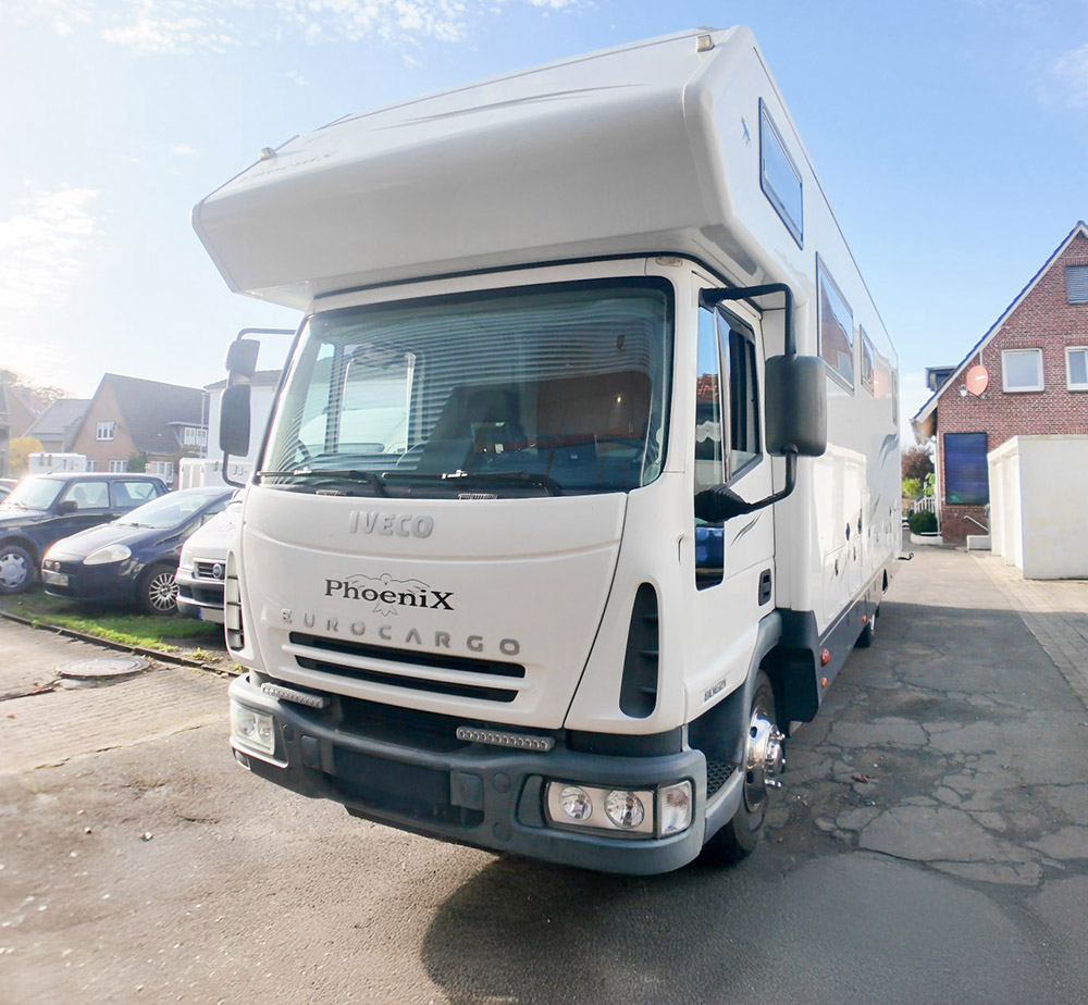 Phoenix 8800B6S Fahrzeug